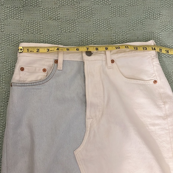 NWOT Levi denim skirt! - Picture 3 of 5